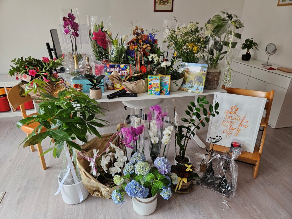 Eröffnung, Blumen, Logopädie, Geschenke